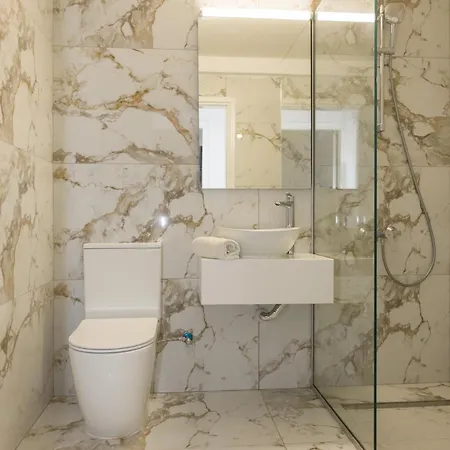 Alecos Aparthotel Paphos